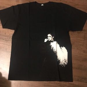 Rihanna Anti Tour Merch